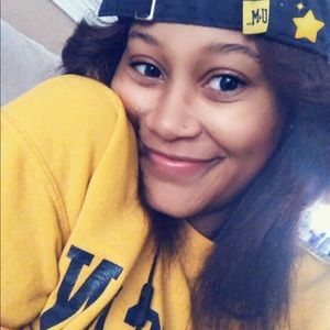 Meet your Posher, Khristian